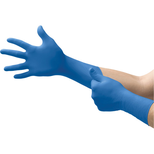 Gants dexamen m&eacute;dical Microflex SafeGrip SG-375, Petit, Latex, 11 mils, Sans poudre, Bleu, Classe 2 Les Fournitures Industrielles Méga