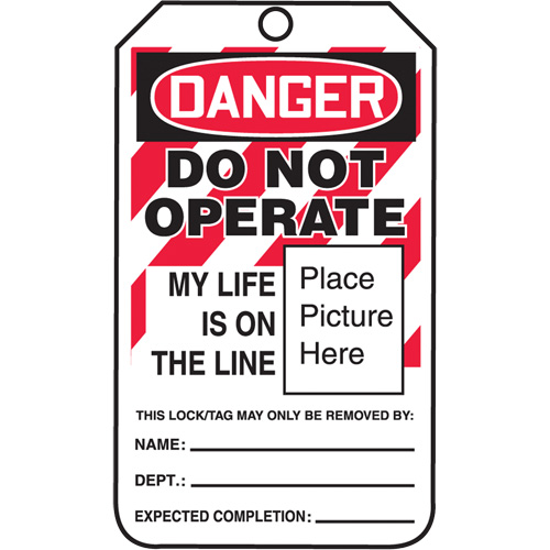 &eacute;tiquettes de verrouillage Do Not Operate Danger, Papier cartonn&eacute;, 3-1/4" la x 5-3/4" h, Anglais Les Fournitures Industrielles Méga