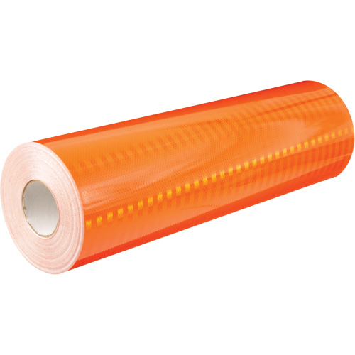Feuille de rev&ecirc;tement de barricade prismatique de qualit&eacute; &agrave; haute intensit&eacute;, 2" la x 150' lo, 19 mils, Orange Les Fournitures Industrielles Méga