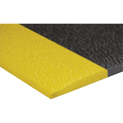 Tapis antifatigue Airsoft, Rugueux, 3' x 5' x 3/8", Noir/Jaune, &eacute;ponge en PVC Les Fournitures Industrielles Méga
