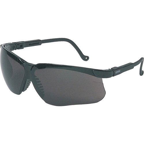 Uvex HydroShield&reg; Genesis&reg; Safety Glasses, Dark Grey Lens, Anti-Fog/Anti-Scratch, ANSI Z87+/Meets/Exceeds CSA Z94.3 Les Fournitures Industrielles Méga