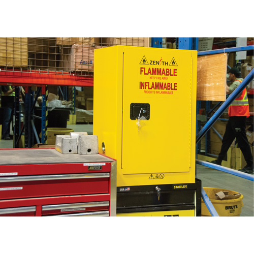 Flammable Aerosol Storage Cabinet, 12 gal., 1 Door, 23" W x 35" H x 18" D Les Fournitures Industrielles Méga
