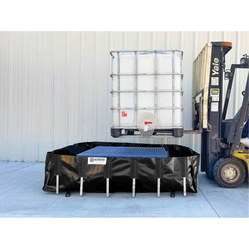 Berme de confinement des d&eacute;versements Ultra-IBC Berm, Capacit&eacute; 400 gal. US, 6' la x 6' lo x 18" h, Support en L Les Fournitures Industrielles Méga