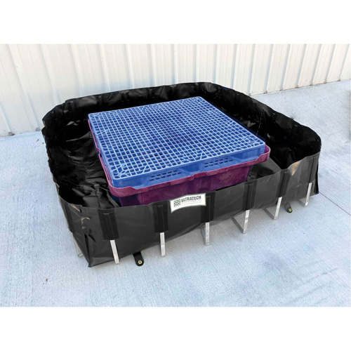 Berme de confinement des d&eacute;versements Ultra-IBC Berm, Capacit&eacute; 400 gal. US, 6' la x 6' lo x 18" h, Support en L Les Fournitures Industrielles Méga