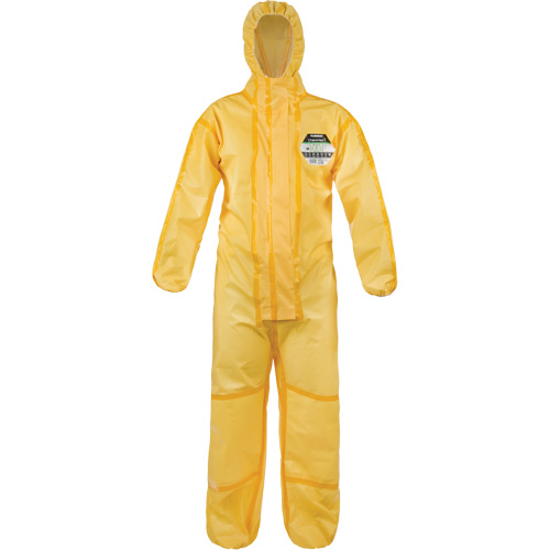 ChemMax&reg; 1 Coveralls, Polyethylene/Polypropylene, Small, Yellow Les Fournitures Industrielles Méga