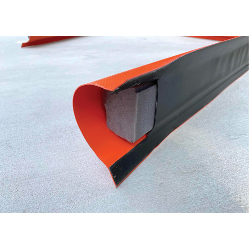 Ultra-Berm Builder Plus avec bandes de montage et ancrages Les Fournitures Industrielles Méga