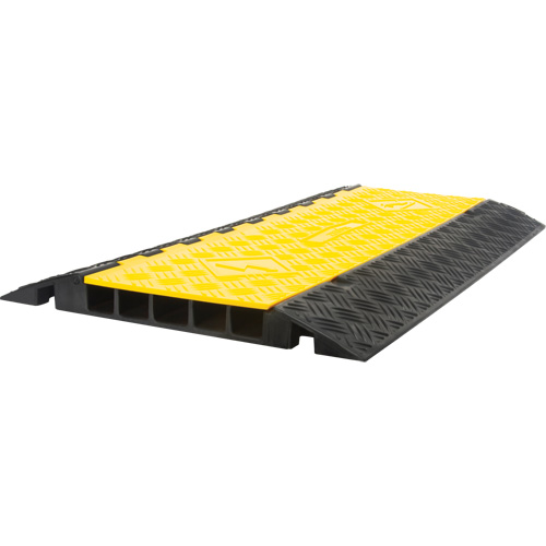 Polyurethane Cable Protector, 5 Channels, 35.43" L x 19.69" W x 2" H Les Fournitures Industrielles Méga