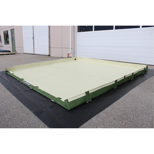 Easy-Riser Insta-Berm, 179 US gal. Capacity, 6' W x 8' L x 6" H, Hinge Bracket Les Fournitures Industrielles Méga