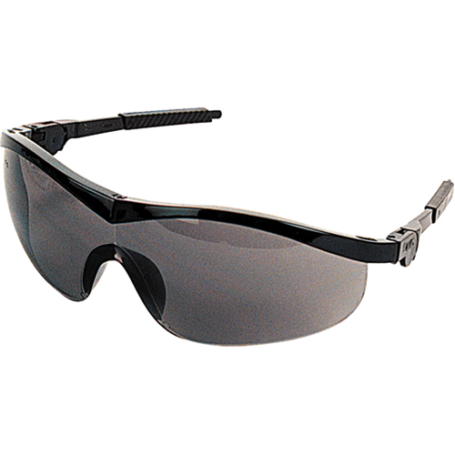 Lunettes de s&eacute;curit&eacute; Storm, Lentille Grise/fum&eacute;e, Anti-&eacute;gratignures, ANSI Z87+ Les Fournitures Industrielles Méga