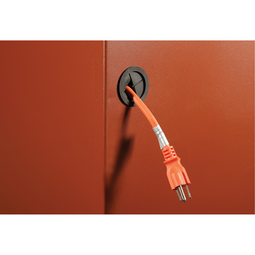 Field Office Jobsite Box, 33" W x 63" D x 80" H, Steel, Red Les Fournitures Industrielles Méga