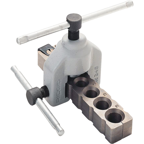 No. 345 Manual Flaring Tool With No. 150 Tubing Cutter and Case Kit Les Fournitures Industrielles Méga