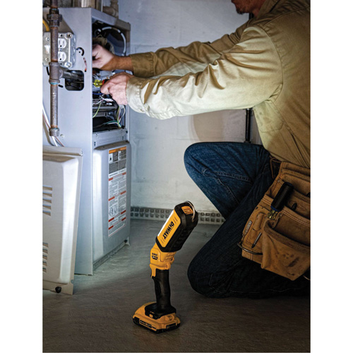 Max Cordless Hand-Held Area Light, LED, 500 Lumens, 3 Hrs. Run Time, Rechargeable Batteries, Not Included Les Fournitures Industrielles Méga