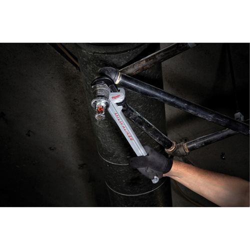 Pipe Wrench with Powerlength Handle, 1-1/2" Jaw Capacity, 10" Long Les Fournitures Industrielles Méga
