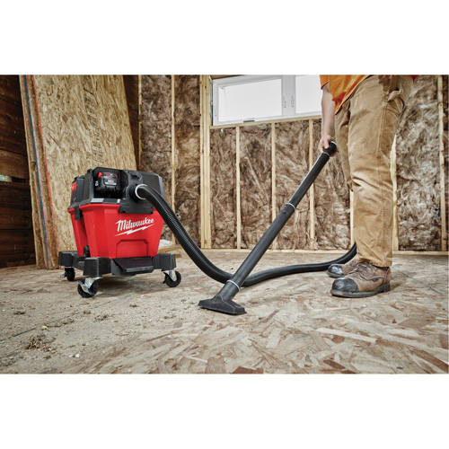 Aspirateur sec/humide sans fil M18 Fuel, 18 V, Capacit&eacute; 6 gal. Les Fournitures Industrielles Méga
