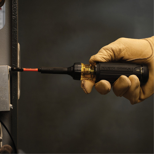 13-in-1 Ratcheting Impact-Rated Screwdriver Les Fournitures Industrielles Méga