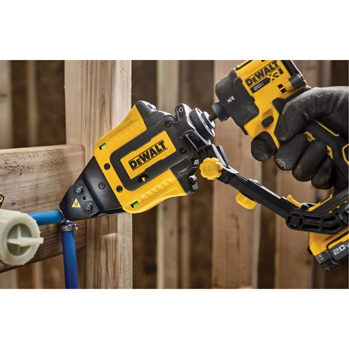 IMPACT CONNECT PEX Pinch Clamp Attachment Les Fournitures Industrielles Méga