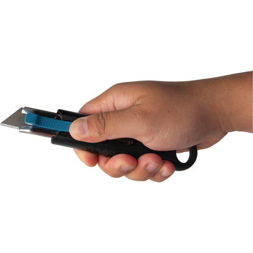 Standard-Duty Retractable Safety Knife, Stainless Steel, Rubber Handle Les Fournitures Industrielles Méga