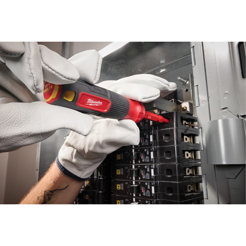 Tournevis &agrave; embouts interchangeables &agrave; tige articul&eacute;e isol&eacute; 1000 V, 2-en-1, 8-4/5" lo, Prise Coussin&eacute;e Les Fournitures Industrielles Méga