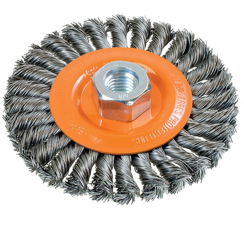 Wide Knotted Wire Wheel Brush, 4-1/2" Dia., 0.02" Fill, 5/8"-11 Arbor, Steel Les Fournitures Industrielles Méga