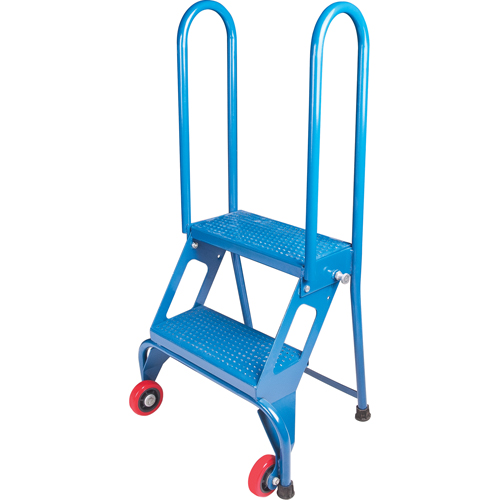 Portable Folding Ladder, 2 Steps, Perforated, 20" High Les Fournitures Industrielles Méga