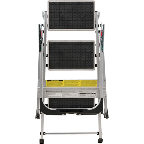 &eacute;chelle escabeau avec roues pivotantes, 3 marches, 34" x 22" x Hauteur 50,75" Les Fournitures Industrielles Méga