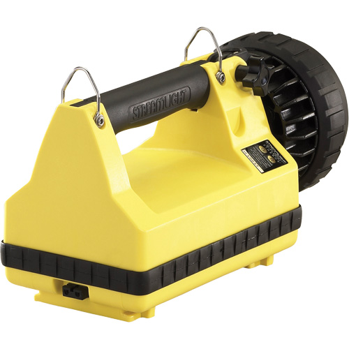 E-Flood&reg; LiteBox&reg; Lantern with Vehicle Mount System, LED, 615 Lumens, 8 Hrs. Run Time, Rechargeable Batteries, Included Les Fournitures Industrielles Méga