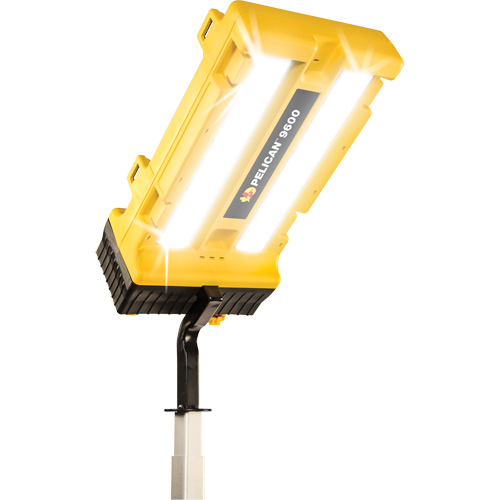 Modular Light System Light Head with Bracket, LED, 24 W, 3000 Lumens, Aluminum Housing Les Fournitures Industrielles Méga
