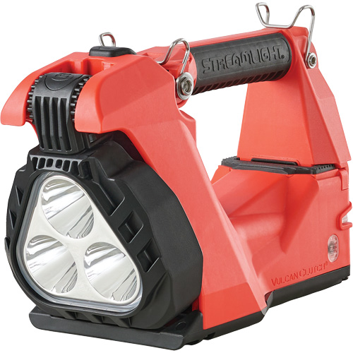 Vulcan Clutch&reg; Multi-Function Lantern, LED, 1700 Lumens, 6.5 Hrs. Run Time, Rechargeable Batteries, Included Les Fournitures Industrielles Méga