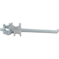 Single Ended Specialty Bung Nut Wrench, 1-1/2" Opening, 7-1/2" Handle, Zinc Cast Steel Les Fournitures Industrielles Méga