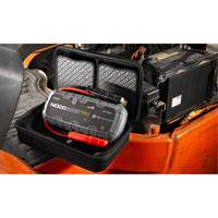 GB150 Boost&reg; Pro Jump Starter Les Fournitures Industrielles Méga