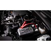 GBX45 Boost&reg; X Jump Starter Les Fournitures Industrielles Méga