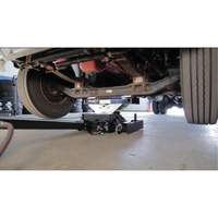 Cric de service de plancher, 12 tonne(s) Capacit&eacute;, 7-1/2" Abaiss&eacute;e, 15-3/4" &eacute;lev&eacute;e, Air comprim&eacute;/hydraulique Les Fournitures Industrielles Méga