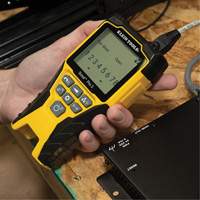 Ensemble de test de c&acirc;bles Ethernet avec testeur Scout Pro 3, t&eacute;l&eacute;commandes et adaptateur Les Fournitures Industrielles Méga