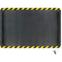 Tapis conductible Hog Heaven, 4' la x 6' lo, 5/8" &eacute;paisseur, Noir/Jaune, Nitrile Les Fournitures Industrielles Méga