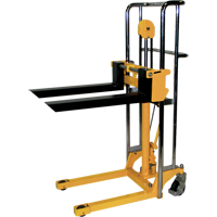 Gerbeur hydraulique pour chariot &eacute;l&eacute;vateur - VL59, Fonctionnement Pompe au pied, Capacit&eacute; 880 lb, Lev&eacute;e max 59" Les Fournitures Industrielles Méga