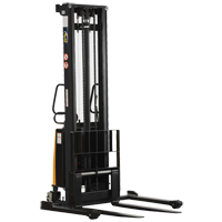 Fork Lift Stacker, Electric Operated, 2000 lbs. Capacity, 150" Max Lift Les Fournitures Industrielles Méga