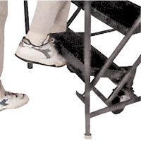 Slope Rolling Ladder, 9 Steps, Anti-Skid, 50° Incline, 90" High Les Fournitures Industrielles Méga