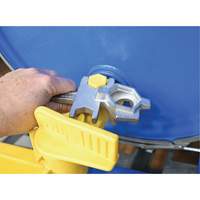 Drum Wrench, 3/4"/2" Opening, 9-1/2" Handle, Stainless Steel Les Fournitures Industrielles Méga