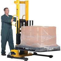 Manual Hydraulic Stacker, Hand Pump Operated, 2000 lbs. Capacity, 35" Max Lift Les Fournitures Industrielles Méga