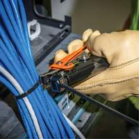 Tendeur de serre-c&acirc;bles en nylon Les Fournitures Industrielles Méga