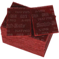 Scotch-Brite 7447 Hand Pads, Aluminum Oxide, 9" x 6", Very Fine Grit Les Fournitures Industrielles Méga