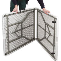 Table se pliant en deux, Rectangulaire, 72" l x 30" la, Poly&eacute;thyl&egrave;ne, Blanc Les Fournitures Industrielles Méga