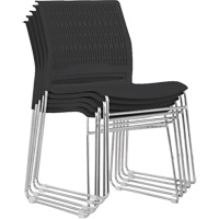 Chaises empilables, Polypropyl&egrave;ne, Hauteur 32-3/8", Capacit&eacute; 250 lb, Noir Les Fournitures Industrielles Méga