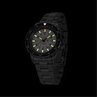 Grande montre automatique de plong&eacute;e &eacute;dition arctique GSAR avec bracelet en acier inoxydable, Num&eacute;rique, &agrave; piles, 41 mm, Argent Les Fournitures Industrielles Méga