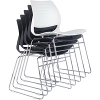 Chaises empilables, Polypropyl&egrave;ne, Hauteur 32", Capacit&eacute; 250 lb, Noir Les Fournitures Industrielles Méga