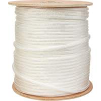 Corde tress&eacute;e 3/8", Nylon, 600' Les Fournitures Industrielles Méga