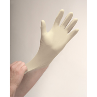 Gants d'examen de premi&egrave;re qualit&eacute; pour peau sensible, Moyen, Latex, 4 mils, Poudr&eacute;s, Naturel Les Fournitures Industrielles Méga