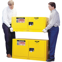 Armoire de s&eacute;curit&eacute; pour produits inflammables EX Piggyback Sure-Grip , 12 gal., 2 Porte(s), 43" La x 18" h x 18" p Les Fournitures Industrielles Méga