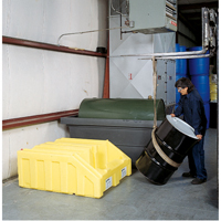 Poly-Racker pour syst&egrave;me Poly-Rack, 49" lo x 53" la x 23" ha, 102 gal. US Capacit&eacute; Les Fournitures Industrielles Méga