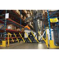 Barri&egrave;re extensible, 37" h x 11' lo, Noir/Jaune Les Fournitures Industrielles Méga